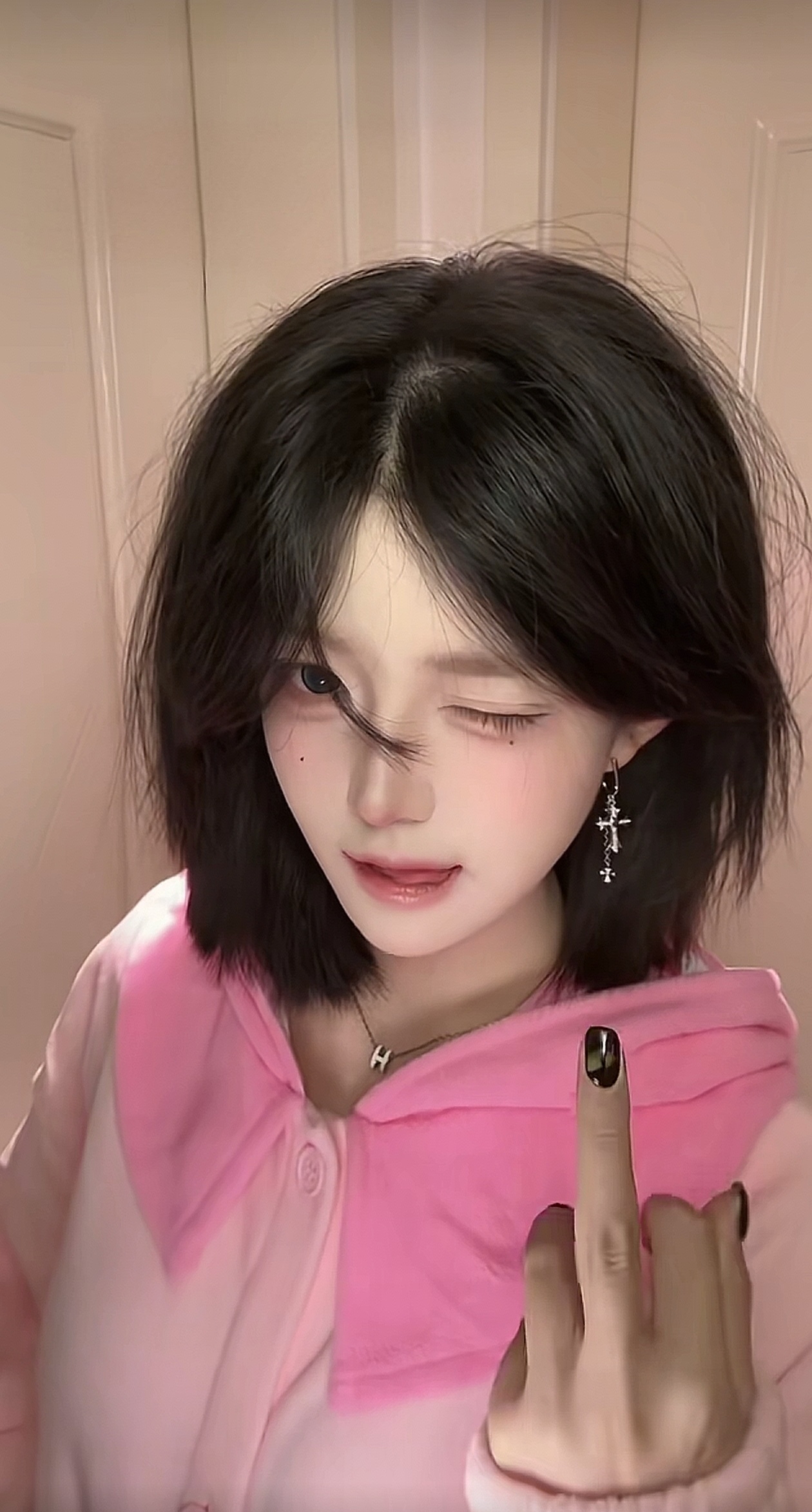 Screenshot_20260901_231702_com.ss.android.ugc.aweme_edit_549729531397887.jpg